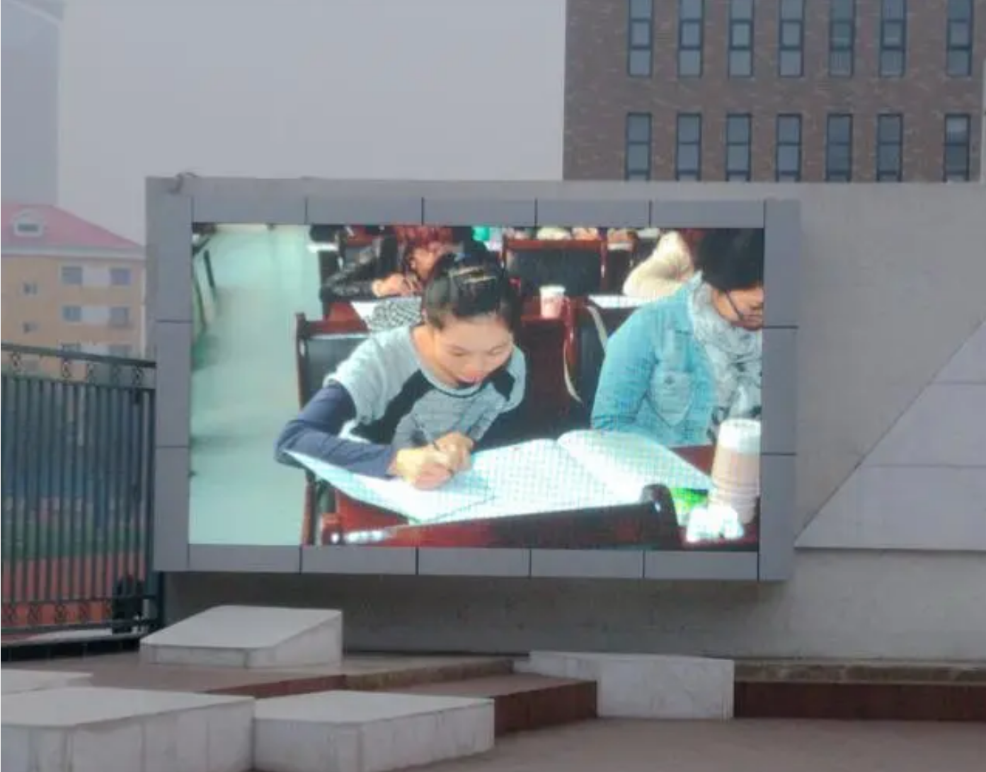 北京智慧校园信息发布系统有哪些专业公司推荐？MG电玩北京监控安装工程公司毛遂自荐！